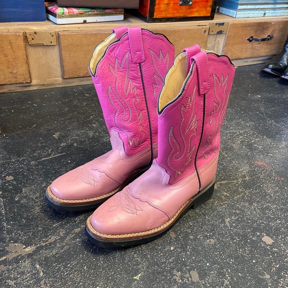 Vintage Pink Cowboy Boots